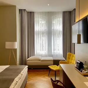 38 Hotel Berlim
