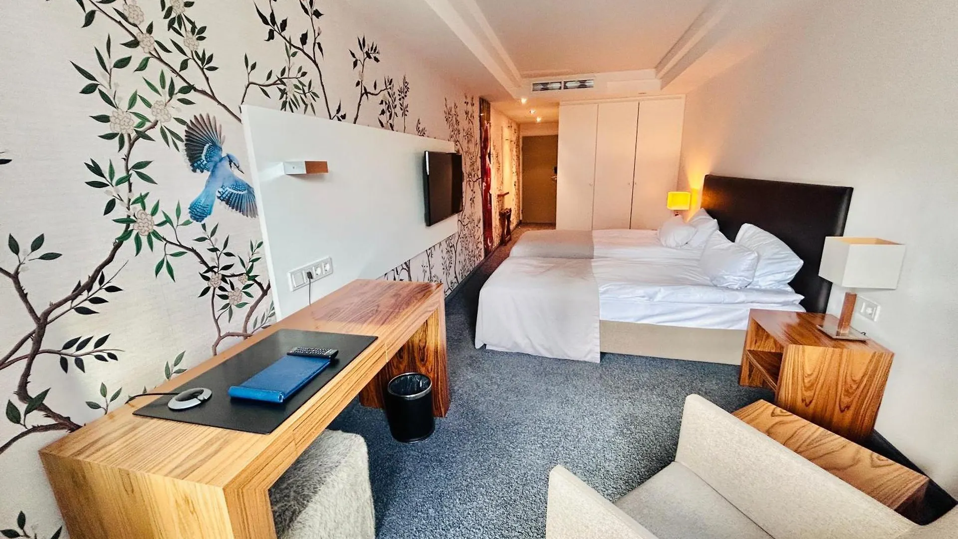 ****  Hotel Erzgiesserei Europe Munich Germany